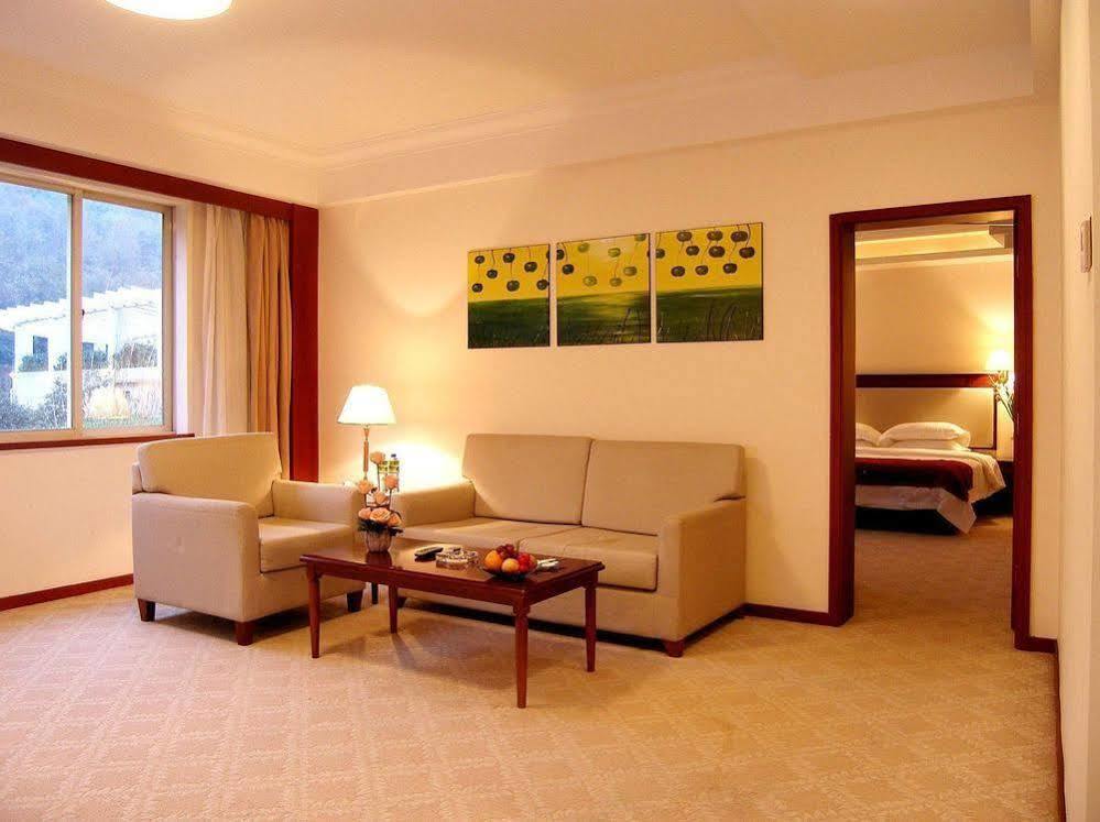Dolton Resort Tongshenghu Чанша Екстер'єр фото