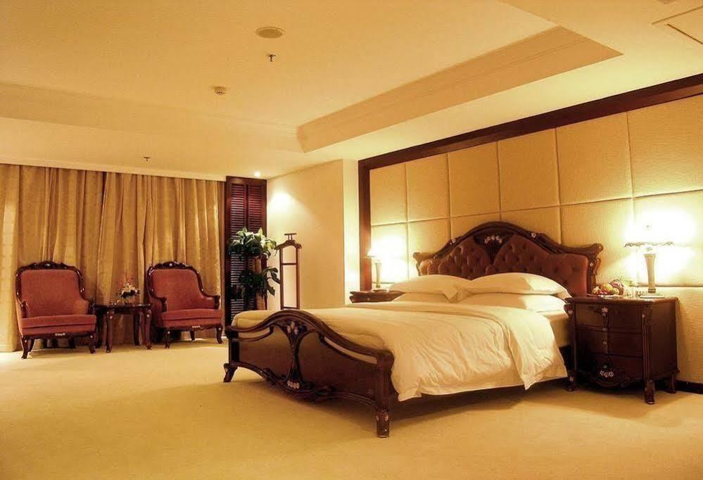 Dolton Resort Tongshenghu Чанша Екстер'єр фото
