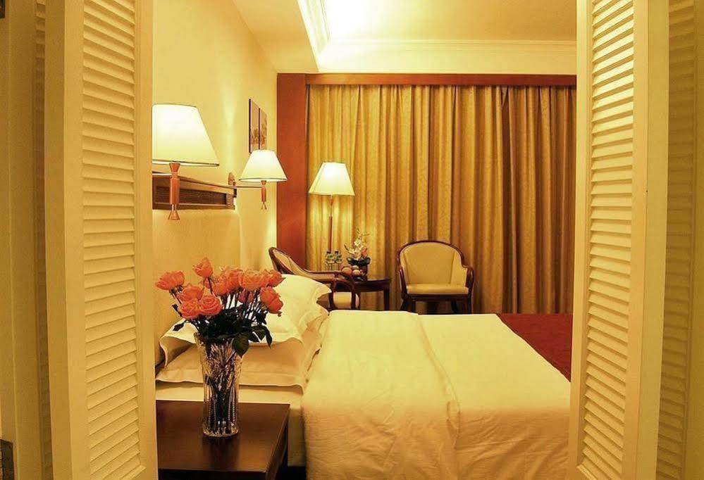 Dolton Resort Tongshenghu Чанша Екстер'єр фото