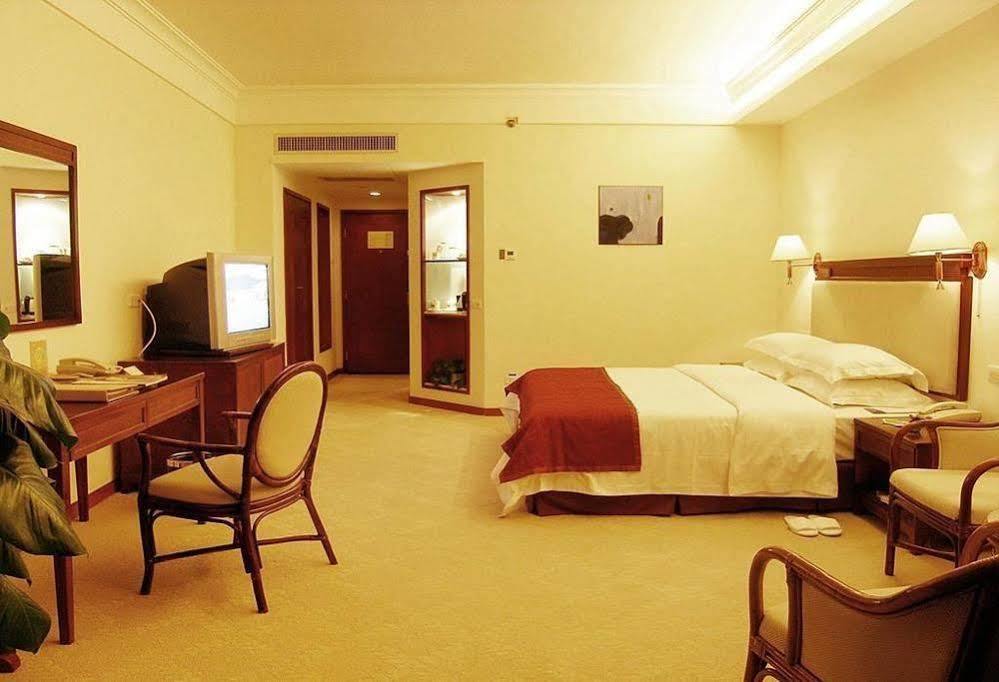 Dolton Resort Tongshenghu Чанша Екстер'єр фото