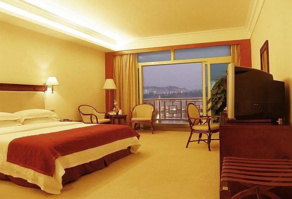 Dolton Resort Tongshenghu Чанша Екстер'єр фото